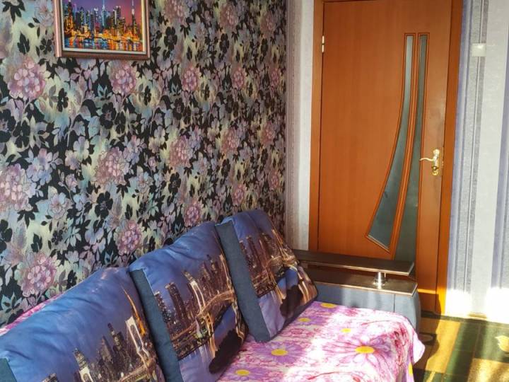 Покровськ/Дінас