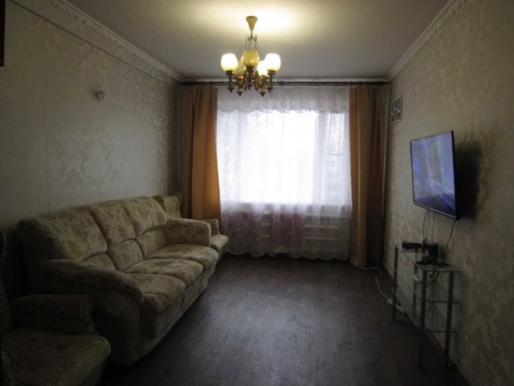 Покровськ/Дінас